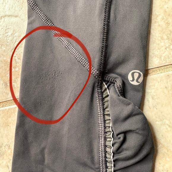 Lululemon Matching Set size 6 leggings and size‎ 4 pull over - Picture 14 of 15